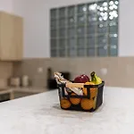 Elyria Apartment