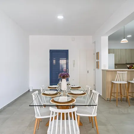 Elyria Apartamento *