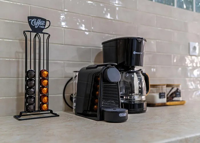 Elyria * פורטו הלי