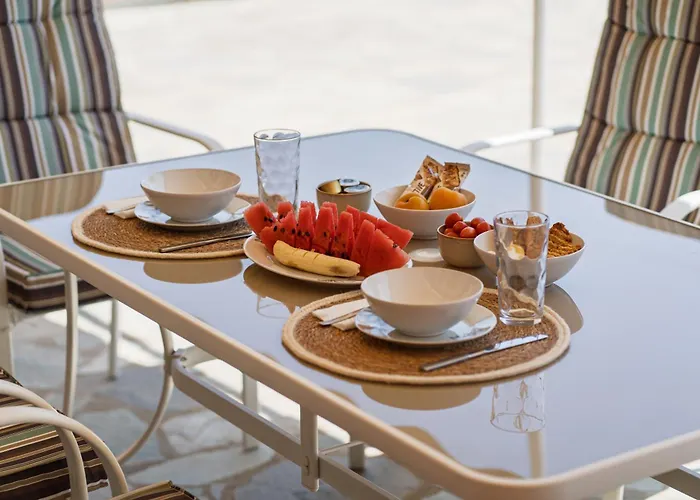 Elyria * Porto Heli