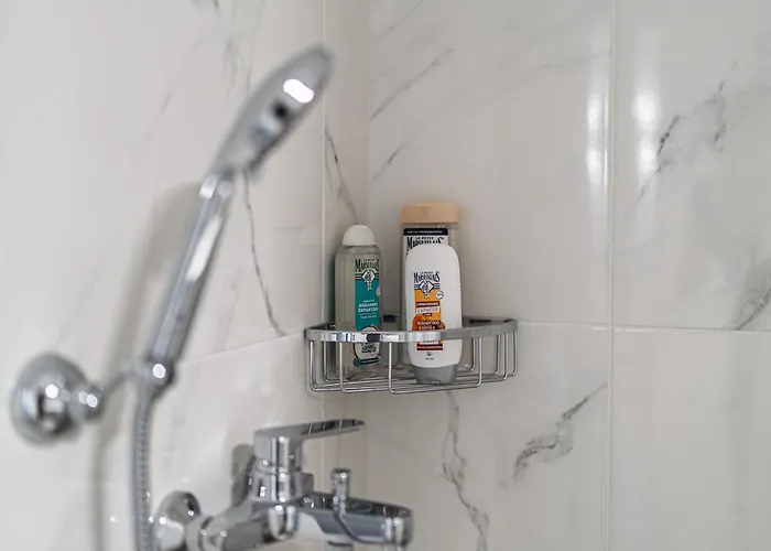 Elyria * פורטו הלי